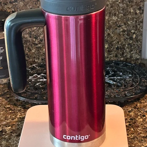Contigo Metallic Red Travel Mug with Black Handle - Picture 2 of 4